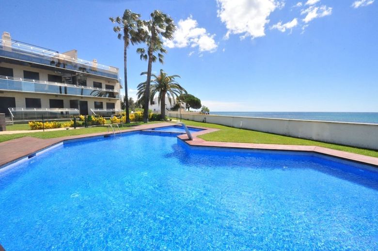 Apartamento Junto Al Mar Para 6 Personas En Cambrils