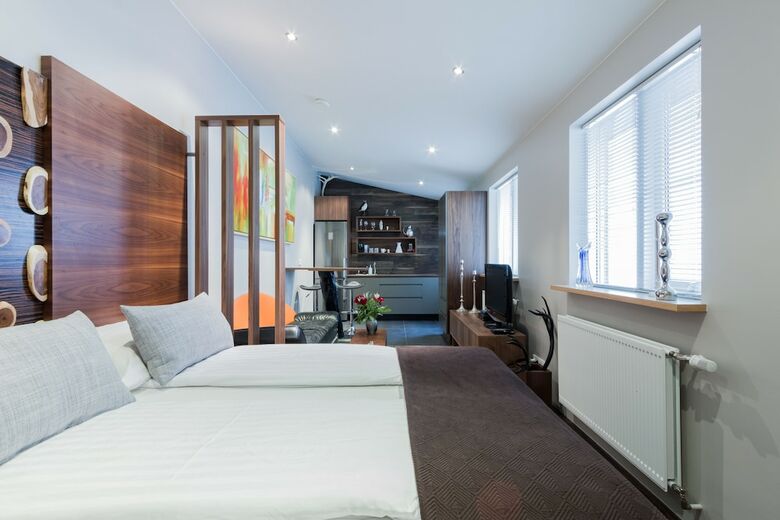 Hotel Smaragata Rooms
