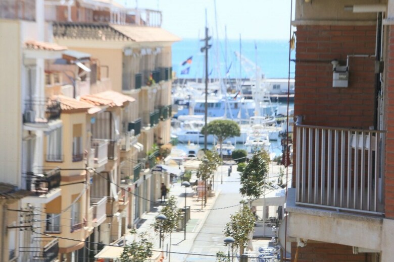 Apartamento Junto Al Mar Para 6 Personas En Cambrils