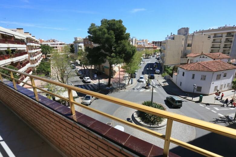 Apartamento Junto Al Mar Para 6 Personas En Cambrils