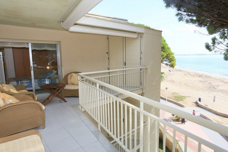 Apartamento Junto Al Mar Para 6 Personas En Cambrils