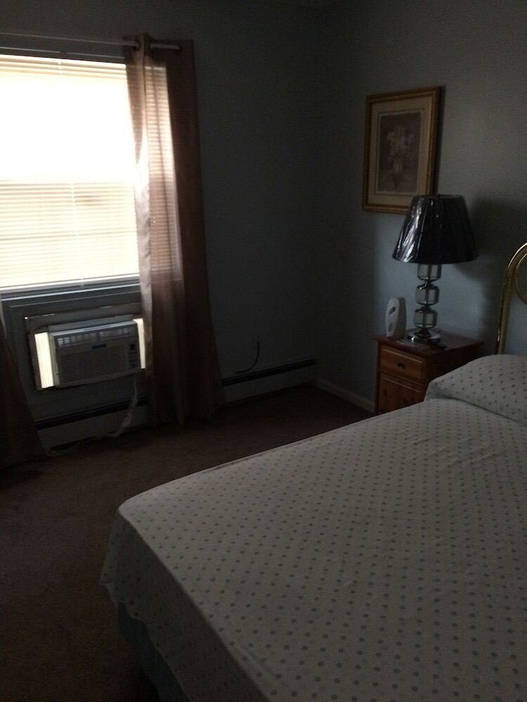 Hotel Cozy And Quiet