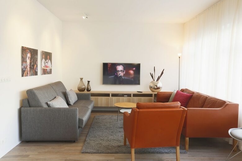 V54 Harbour Apartments