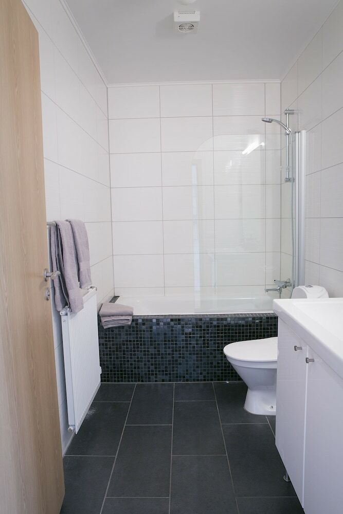 V54 Harbour Apartments
