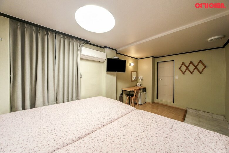 Hotel Insadong R Guesthouse - Hostel
