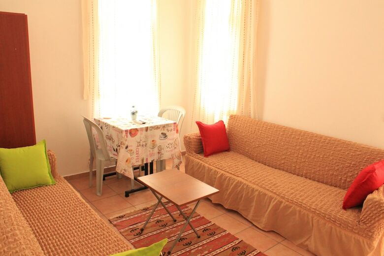 Deniz Apart