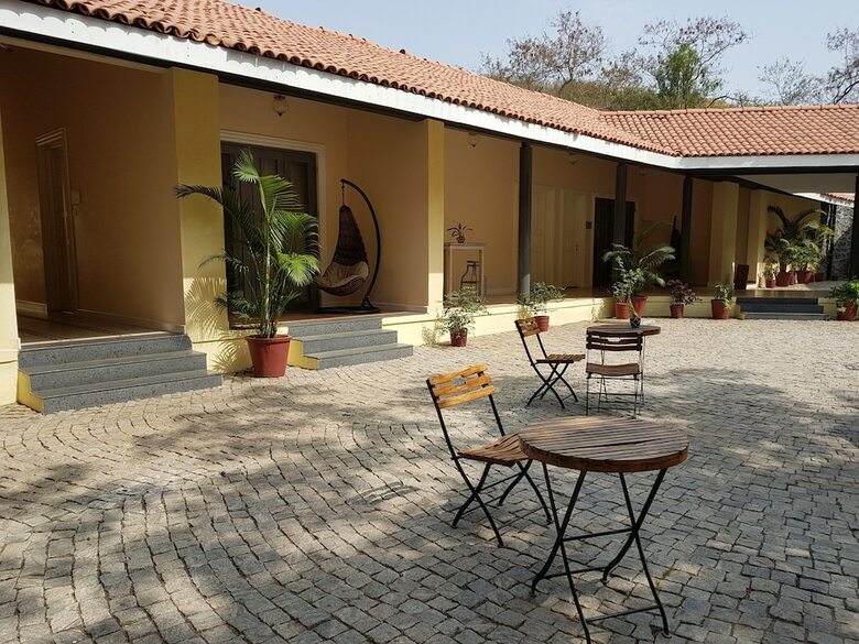 Hotel The Source At Sula