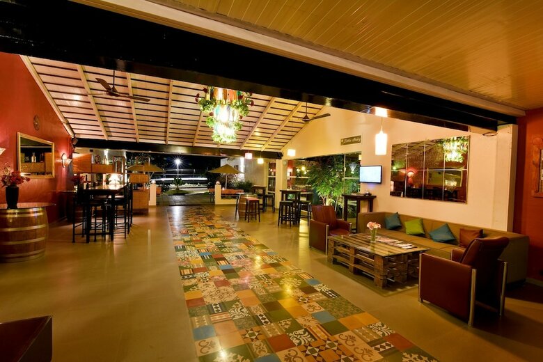 Hotel The Source At Sula