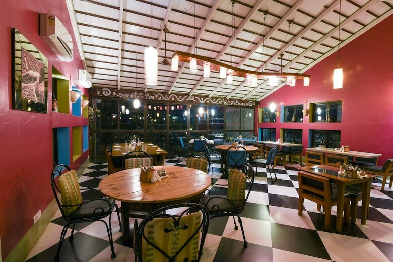 Hotel The Source At Sula