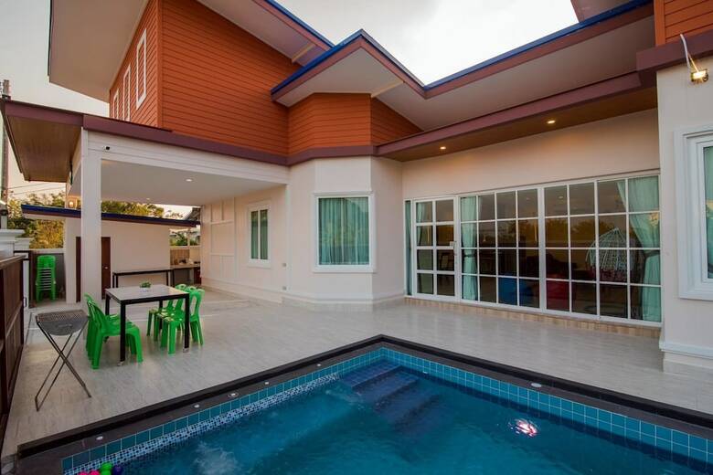 Iconic Pool Villa Hua Hin