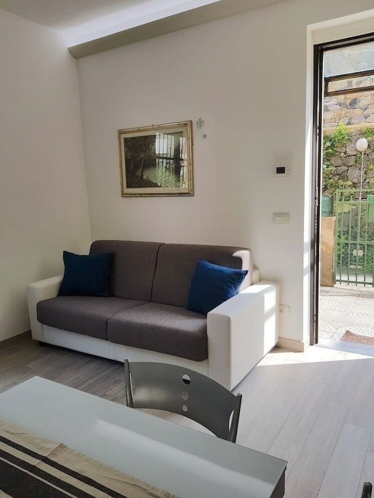 Apartamento Sharky Charming Cottage