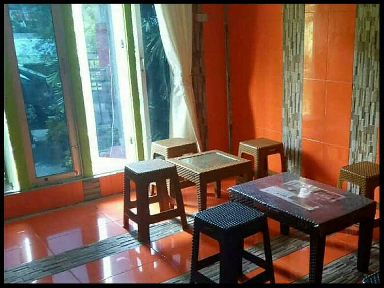 Bed & Breakfast Rainbow Singkawang