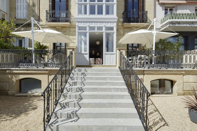La Dolce Vita Apartment By Feelfree Rentals