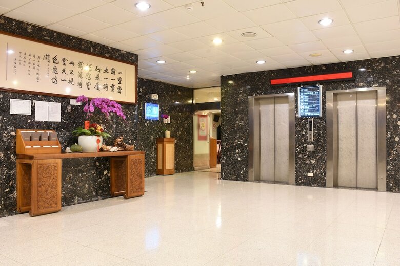Honeymoon Hotel