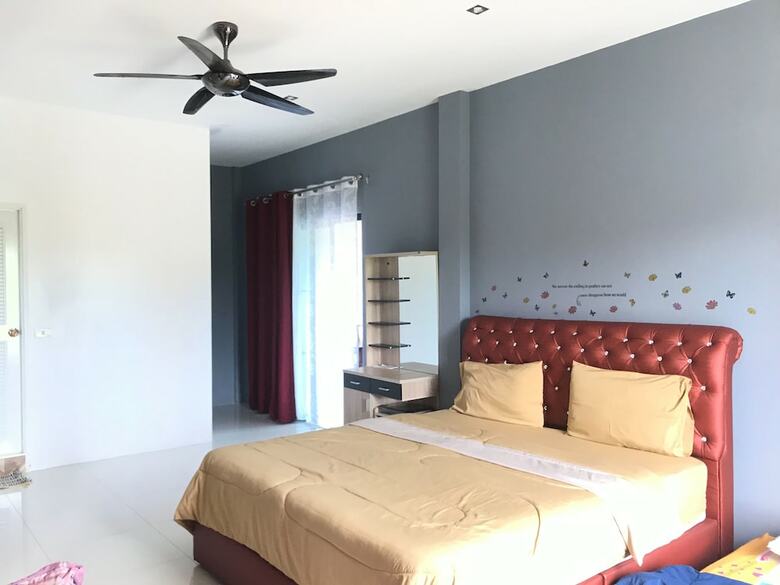 Sea Smile Pool Villa Hua Hin
