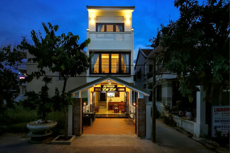 Hotel Ht Riverside Homestay