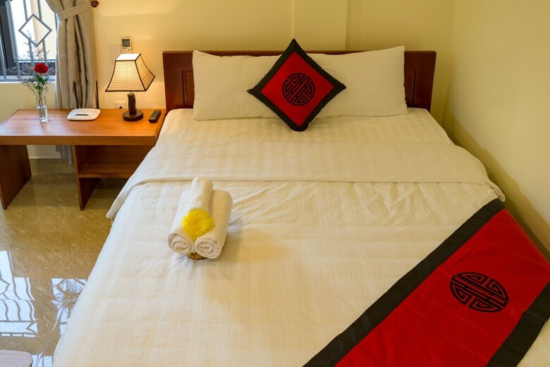 Hotel Ht Riverside Homestay