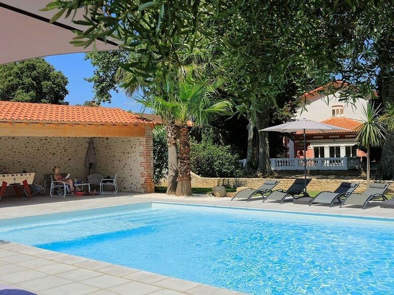 Bed & Breakfast Domaine Castell de Bl�s