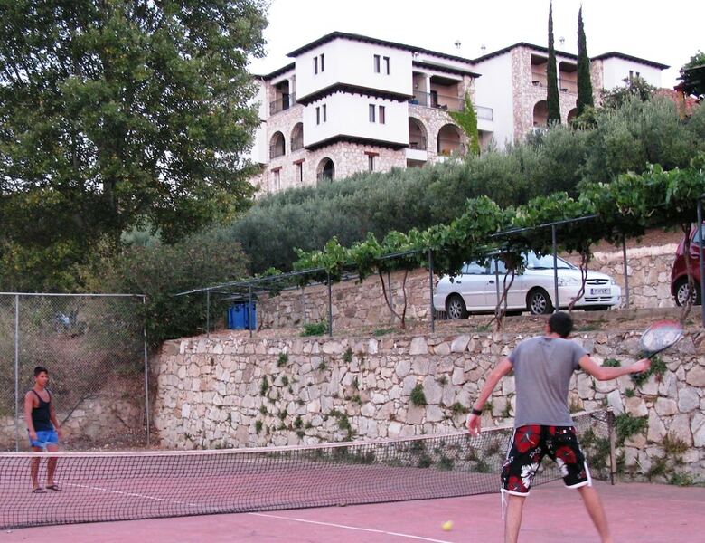 Hotel Geranion Village