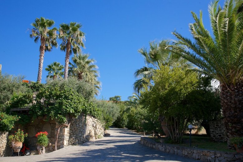 Hotel Geranion Village
