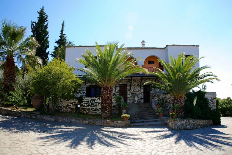 Hotel Geranion Village