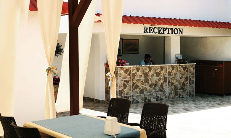 Maviyali Hotel
