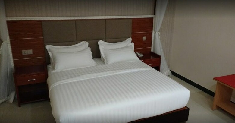 Courtyard International Hotel