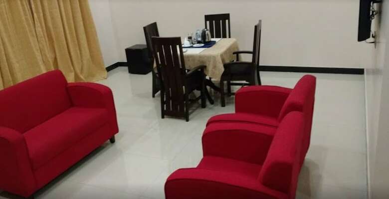 Courtyard International Hotel