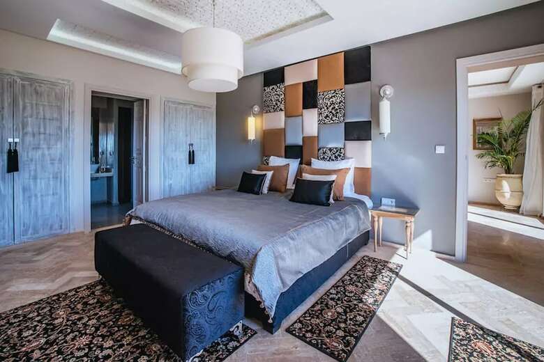 Hotel La Maison Rayhan