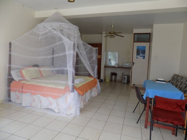Sunrise Apartments Hotel