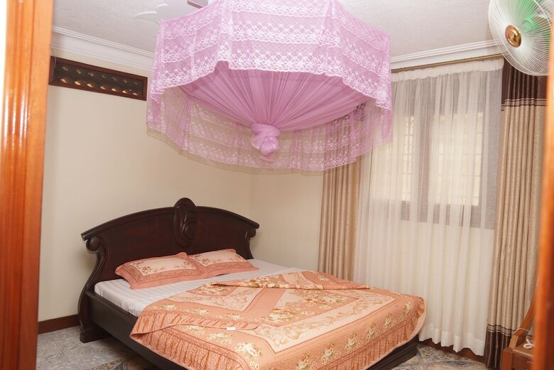 Hotel Cosmil Executive Suites