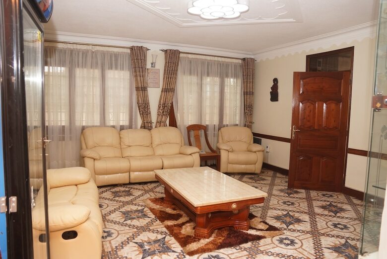 Hotel Cosmil Executive Suites