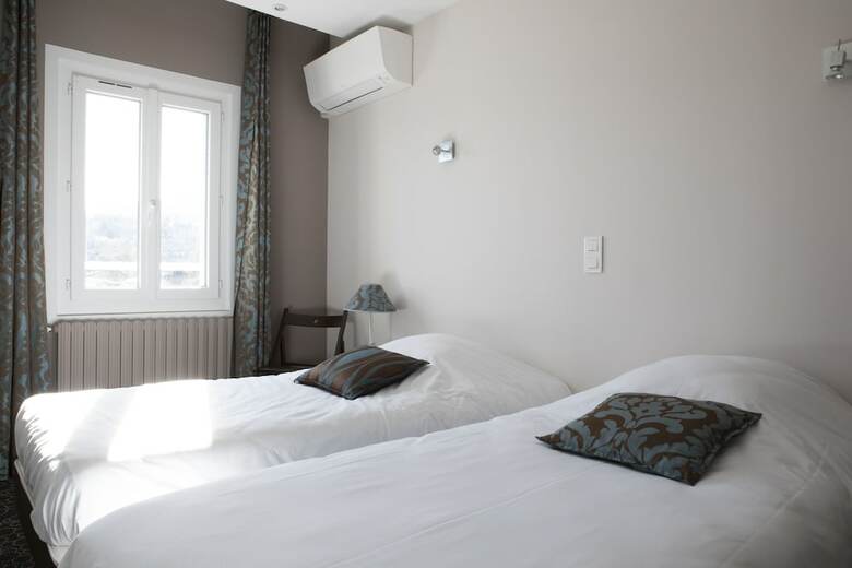 L'aptois Hotel