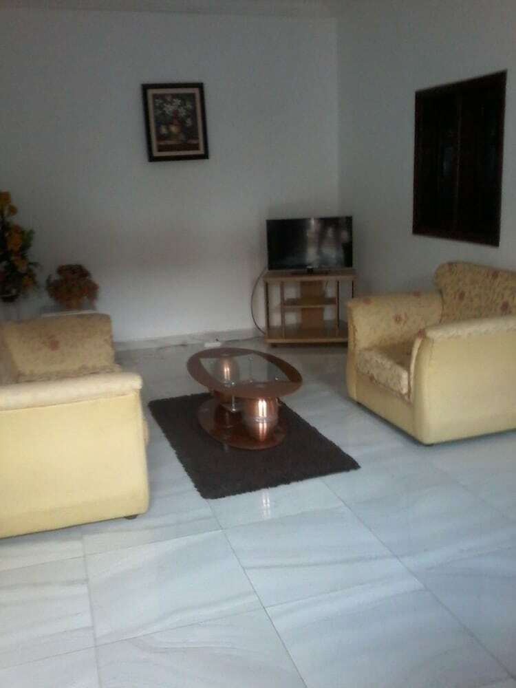 Akwaba Hotel