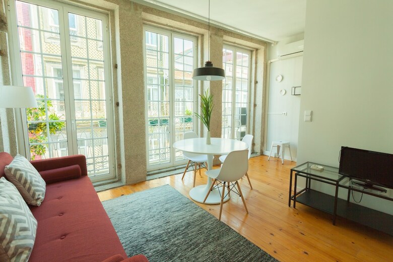Apartamentos City View - Santo Idelfonso