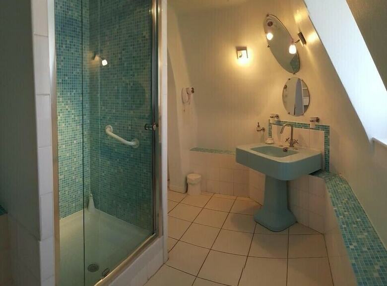 Hotel Castel Bayeux Guesthouse