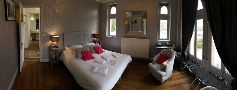 Hotel Castel Bayeux Guesthouse