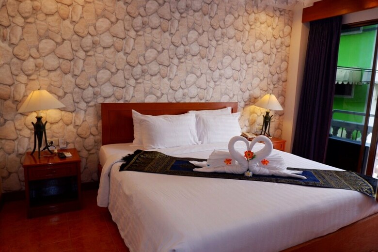 Happy Holiday Resort And Apartment