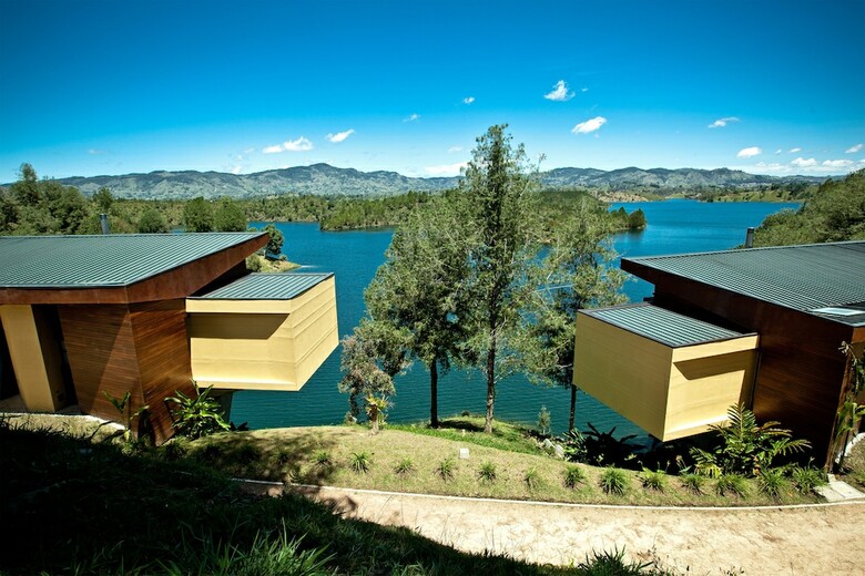 Cabana Luxe By The Charlee