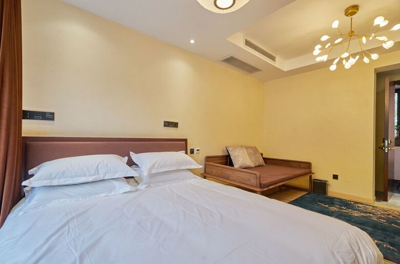 Hotel Best Wishes Poetic Villa