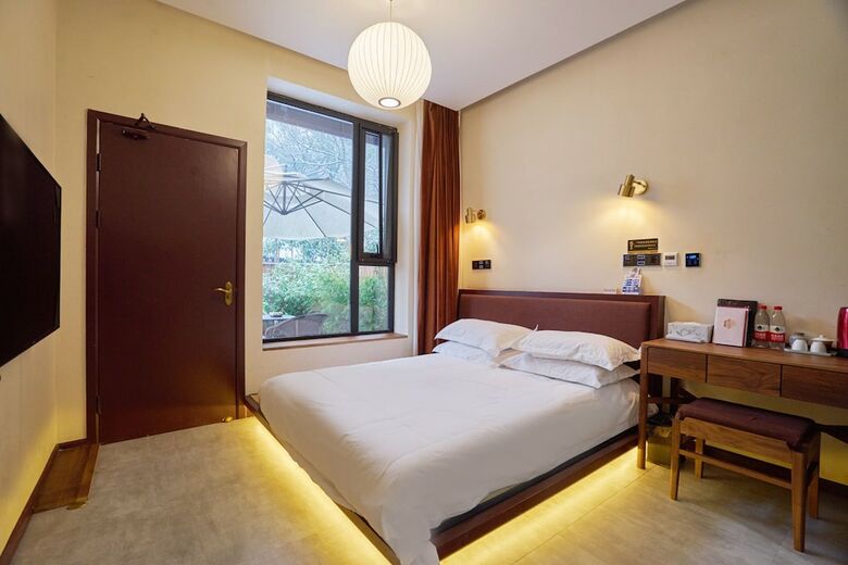 Hotel Best Wishes Poetic Villa