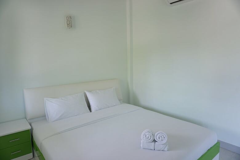 Hotel Aranya Resort