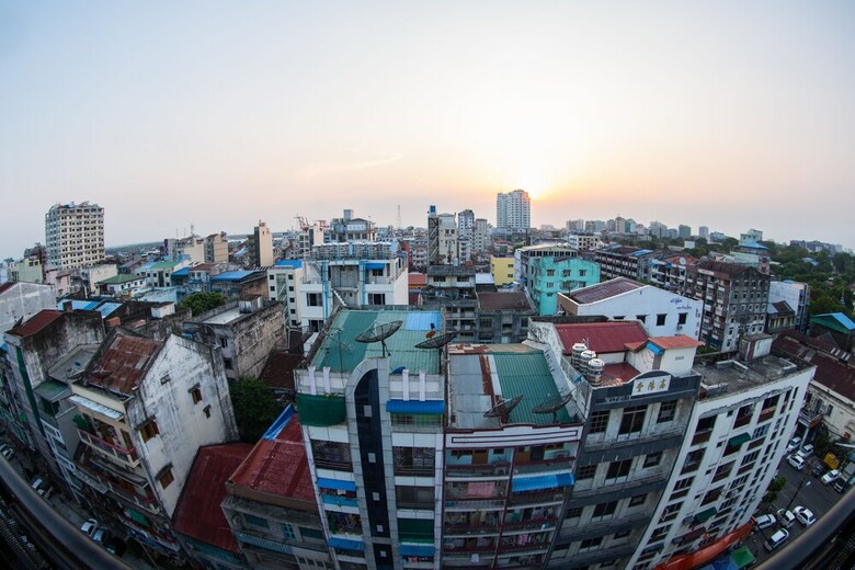 Hostal The Lodge Yangon Hostel