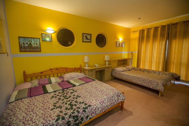 Hotel Rukungiri Country Home
