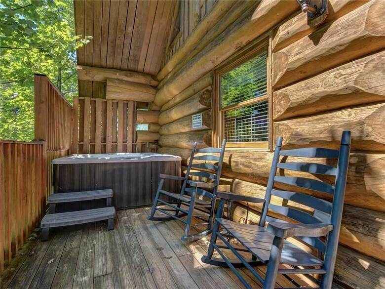 Cabana American Heritage 4 Bedroom Home With Mountain View