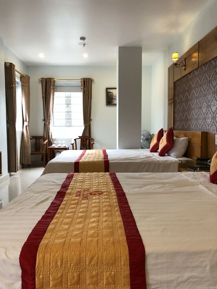 Chu Long Hotel