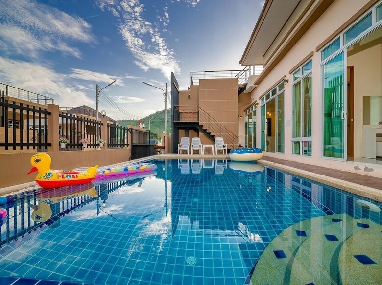 So Cool Pool Villa