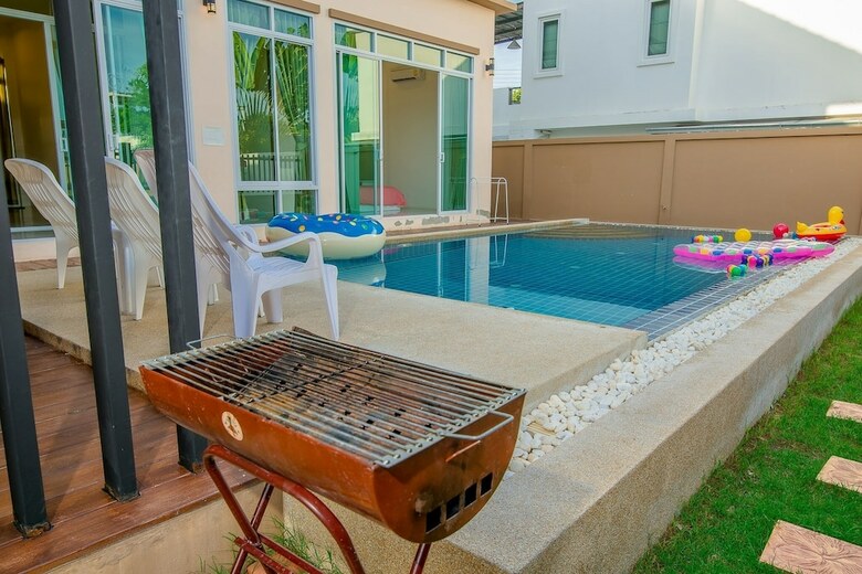 So Cool Pool Villa