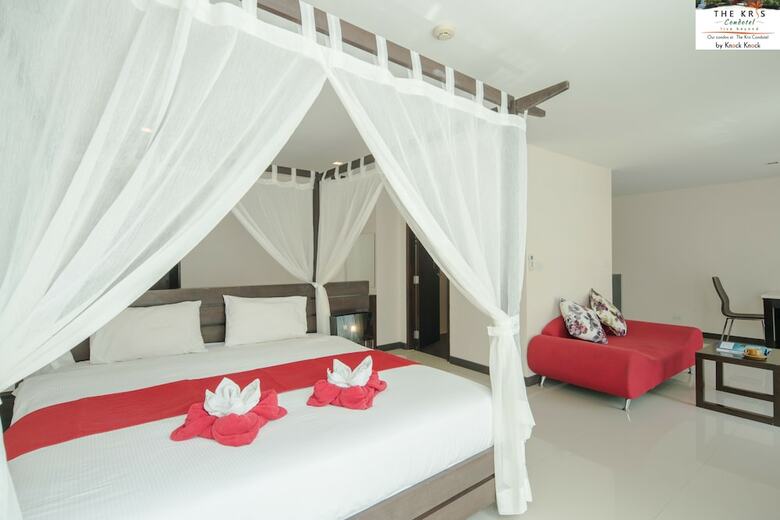 The Kris Condo By Knock-knock
