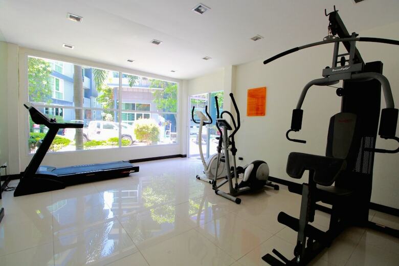The Kris Condo By Knock-knock
